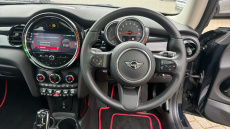 MINI Hatchback 1.5 Cooper Classic 3dr Auto Petrol Hatchback